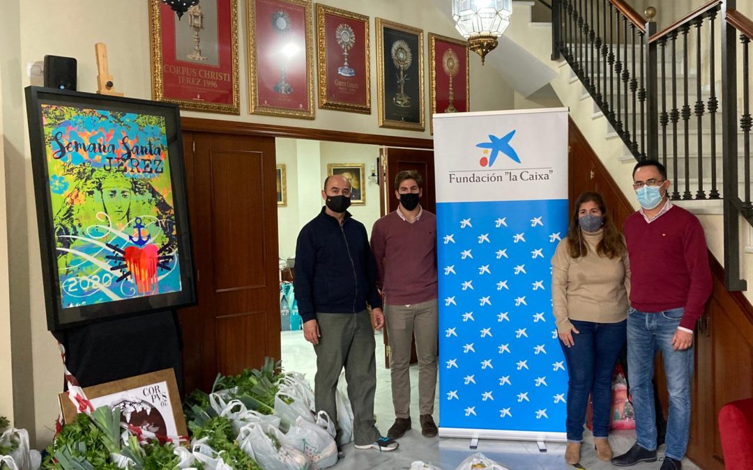 La Fundación “la Caixa” y CaixaBank colaboran con la Unión de Hermandades de Jerez en el reparto de 500 comidas de Navidad