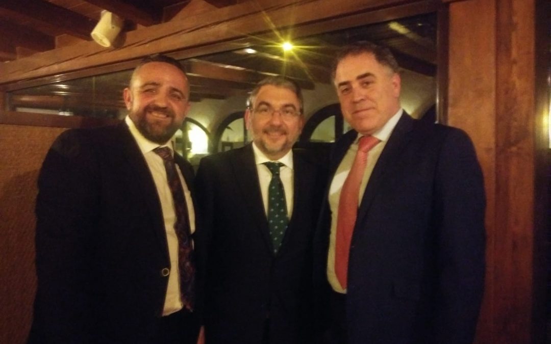 EL CONSEJO ASISTE A LA CENA EN HONOR AL PREGONERO