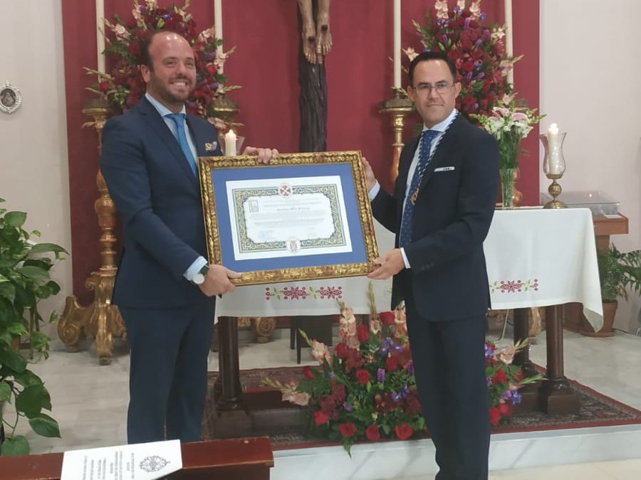 ENTREGA DE LA PATENTE AL PREGONERO