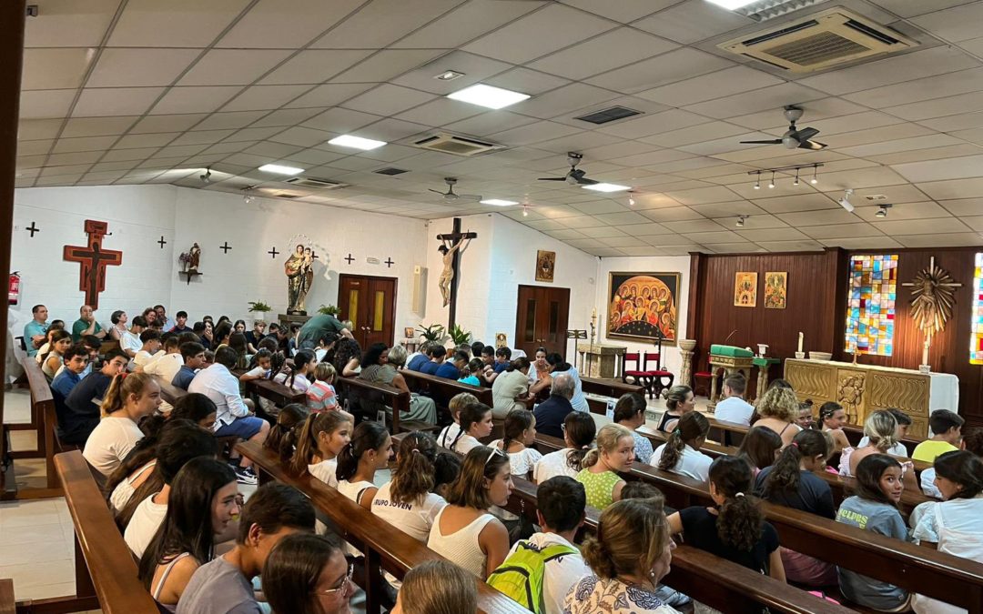 Los jóvenes cofrades de Jerez, un año más, de campamento
